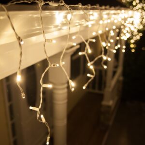 Cortina icicle led cálido con destellos