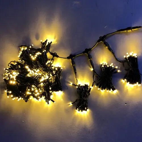 04034 cortina led ámbar cable negro